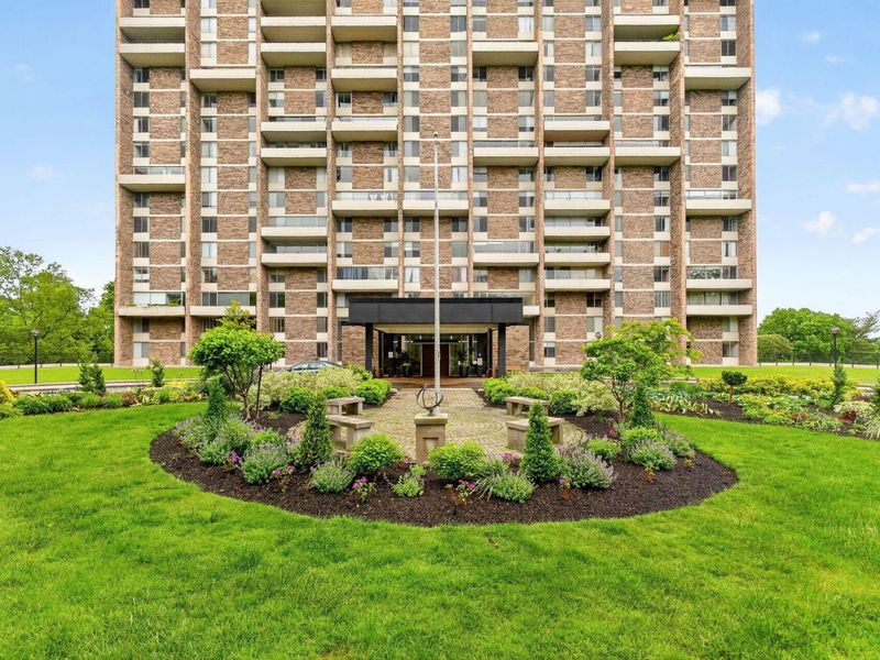 1000 Urlin Avenue , Unit 1415, Columbus, OH 43212 Photo 32