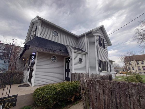 2340 S Kinnickinnic AVENUE, Milwaukee, WI 53207