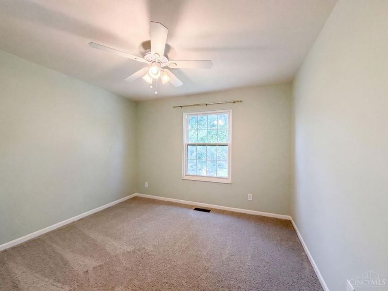 12169 Village Woods Drive, Sharonville, OH 45241 Photo 16