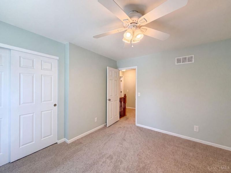 12169 Village Woods Drive, Sharonville, OH 45241 Photo 9