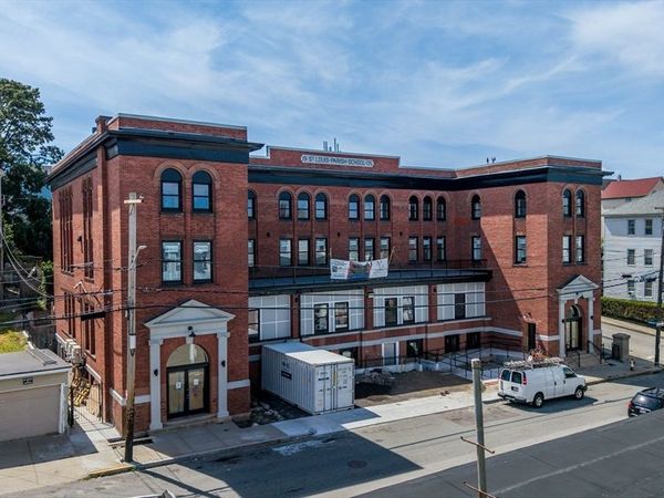 403 Division Street, Unit 16, Fall River, MA 02721