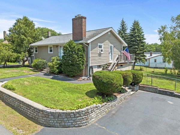 19 Magnolia St, Saugus, MA 01906
