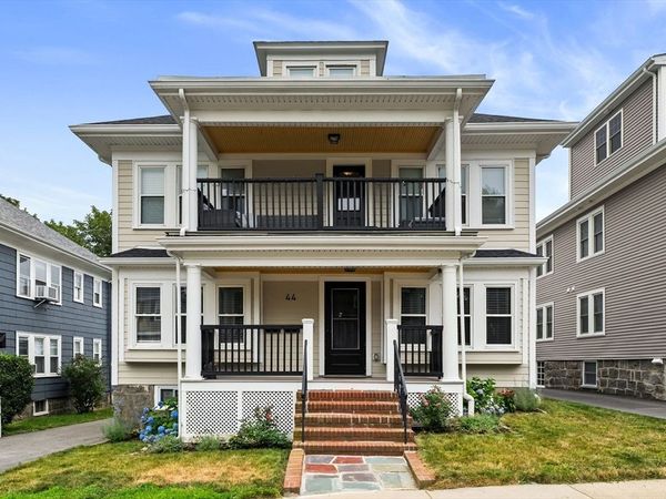 44 Boutwell St, Unit 1, Boston, MA 02122