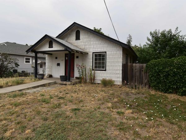 1227 14th Ave, Lewiston, ID 83501