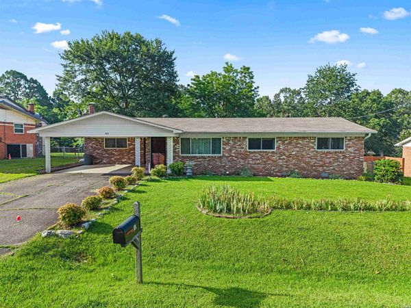 417 LAKESHORE Drive, Hot Springs, AR 71913