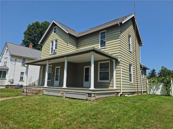 266 W Martin Street , East Palestine, OH 44413