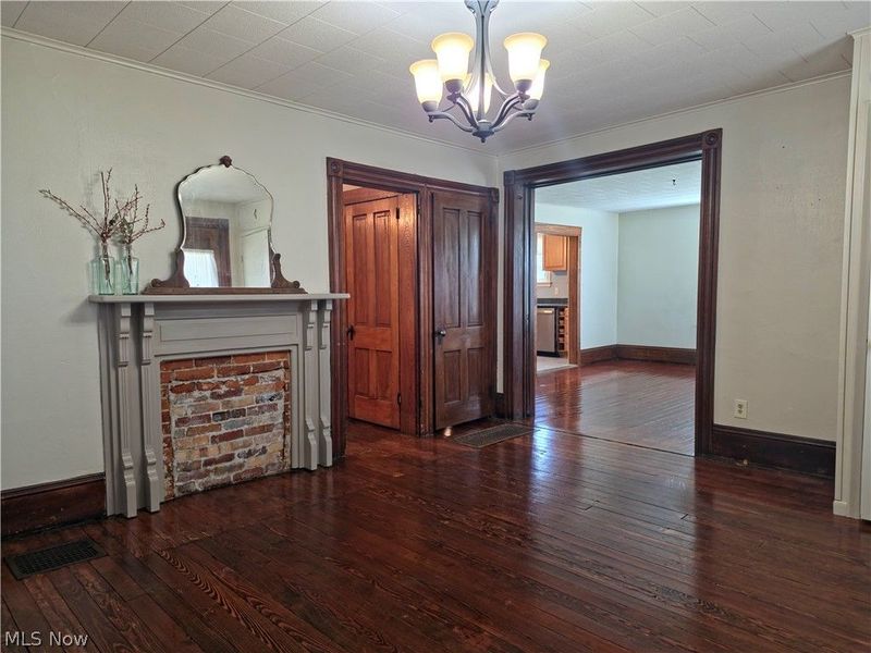 266 W Martin Street , East Palestine, OH 44413 Photo 3