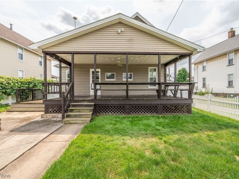 266 W Martin Street, East Palestine, OH 44413 Photo 31