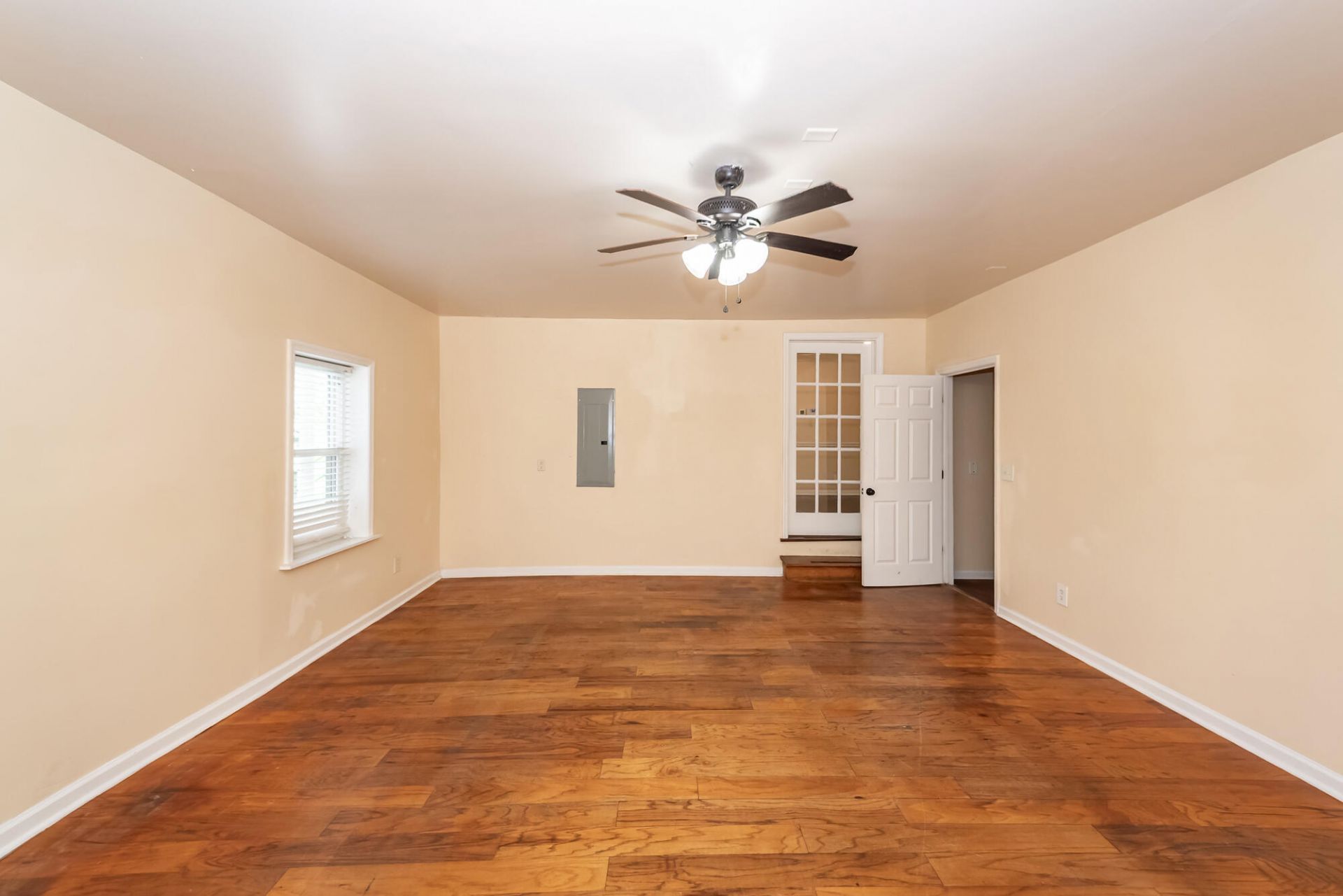 2126 State Road Photo 19