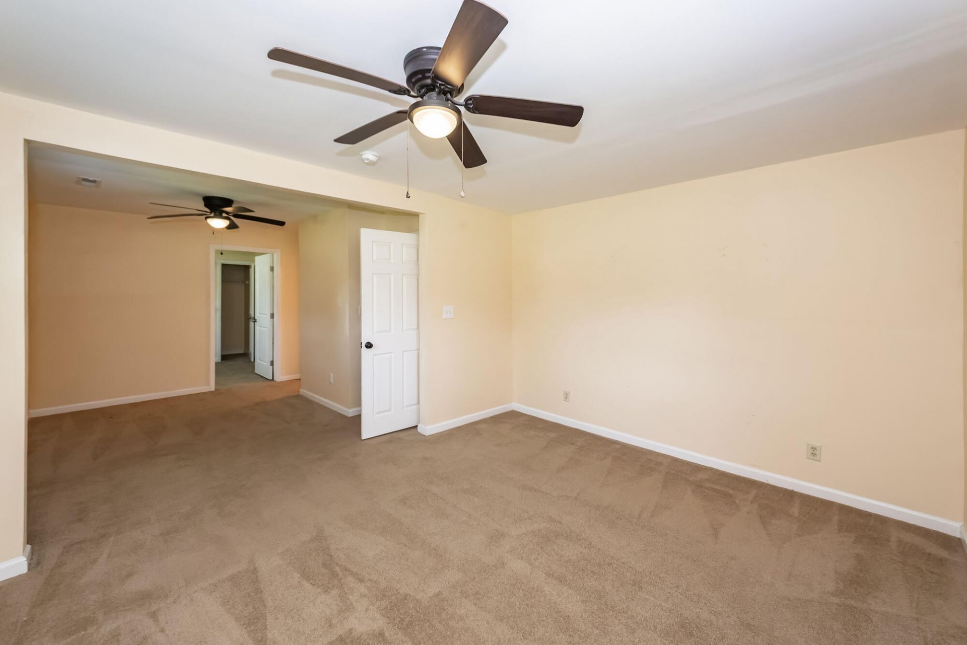 2126 State Road Photo 33