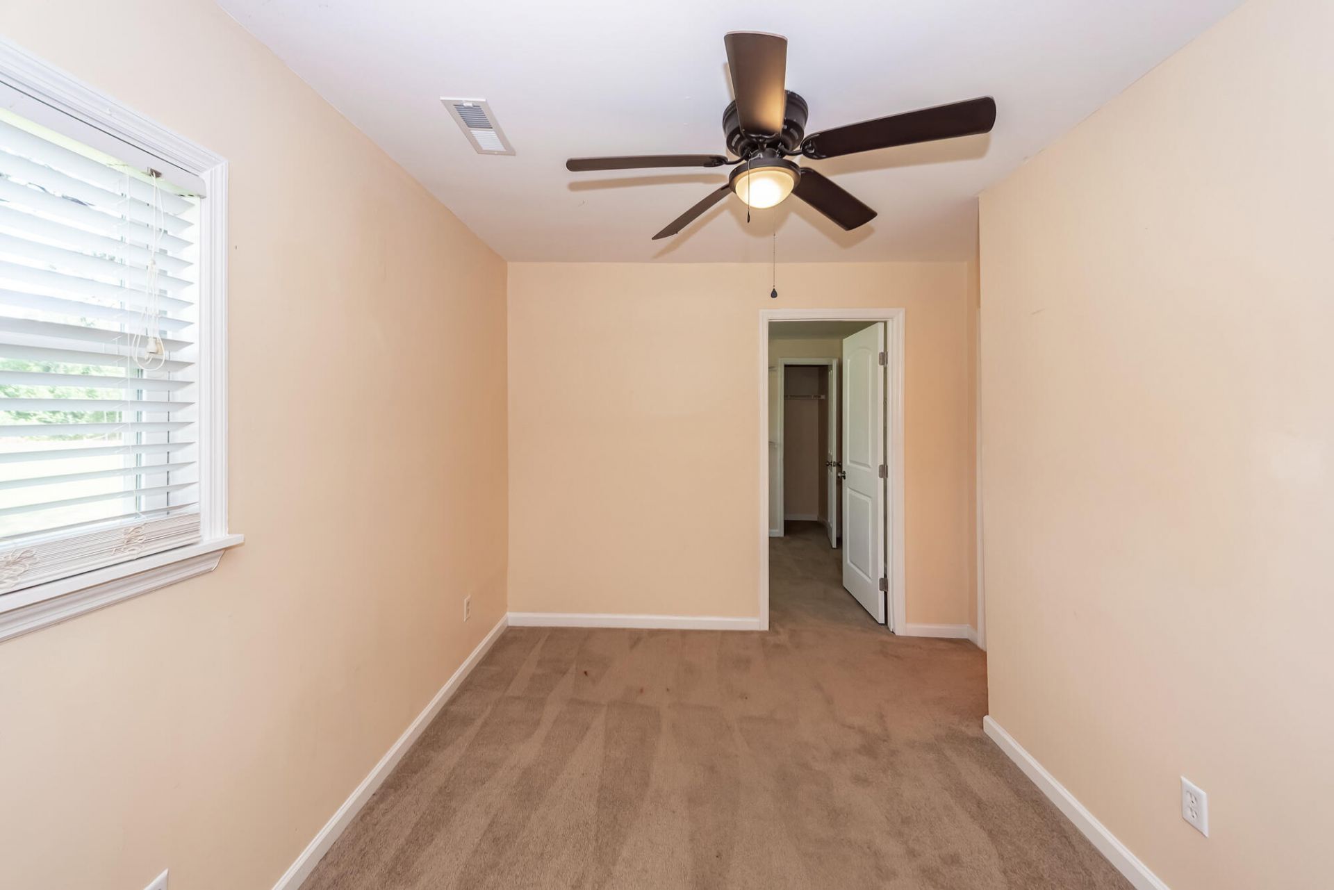 2126 State Road Photo 34