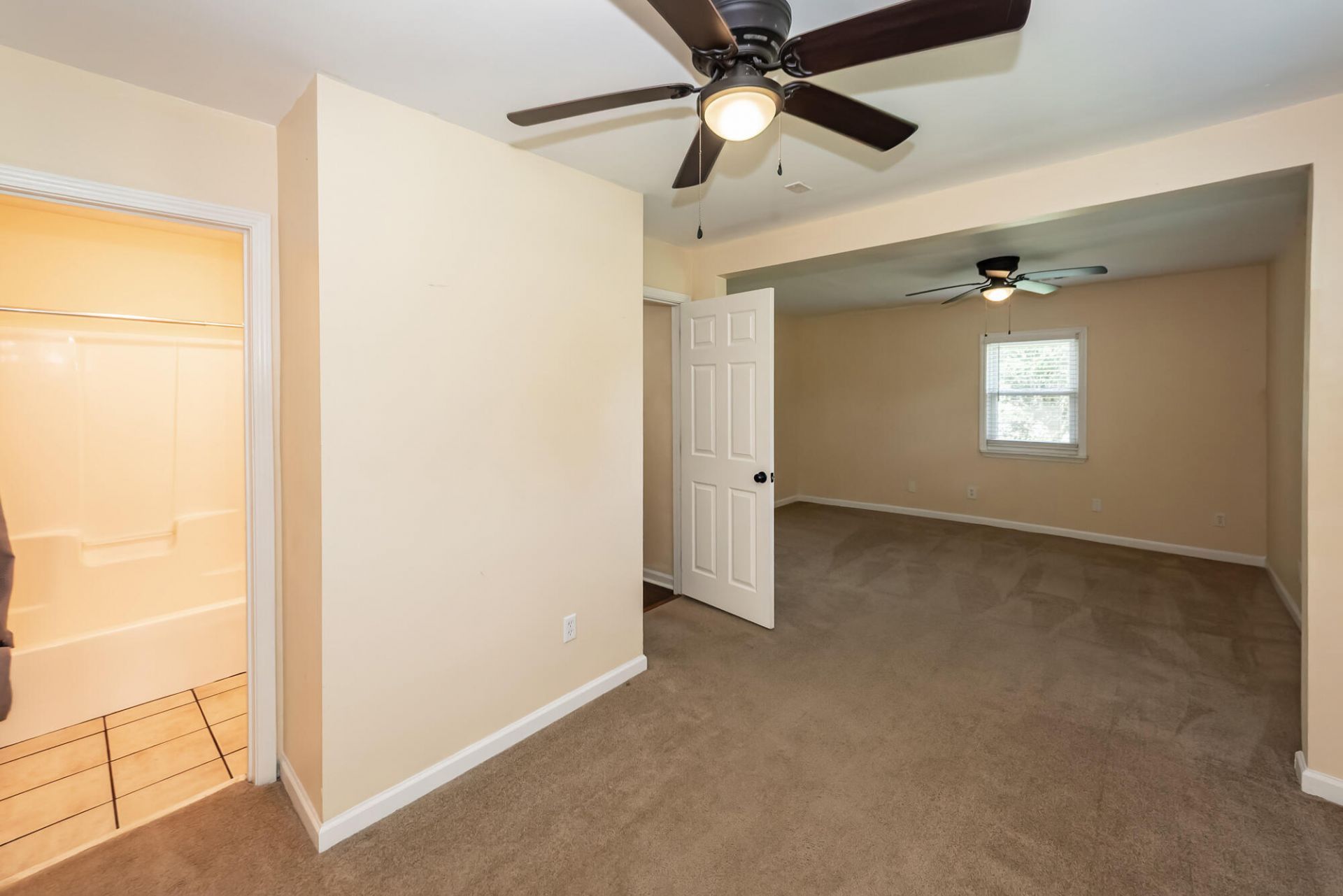 2126 State Road Photo 35