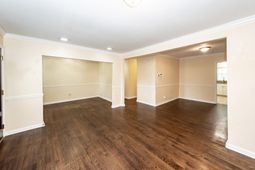 2126 State Road photo 4