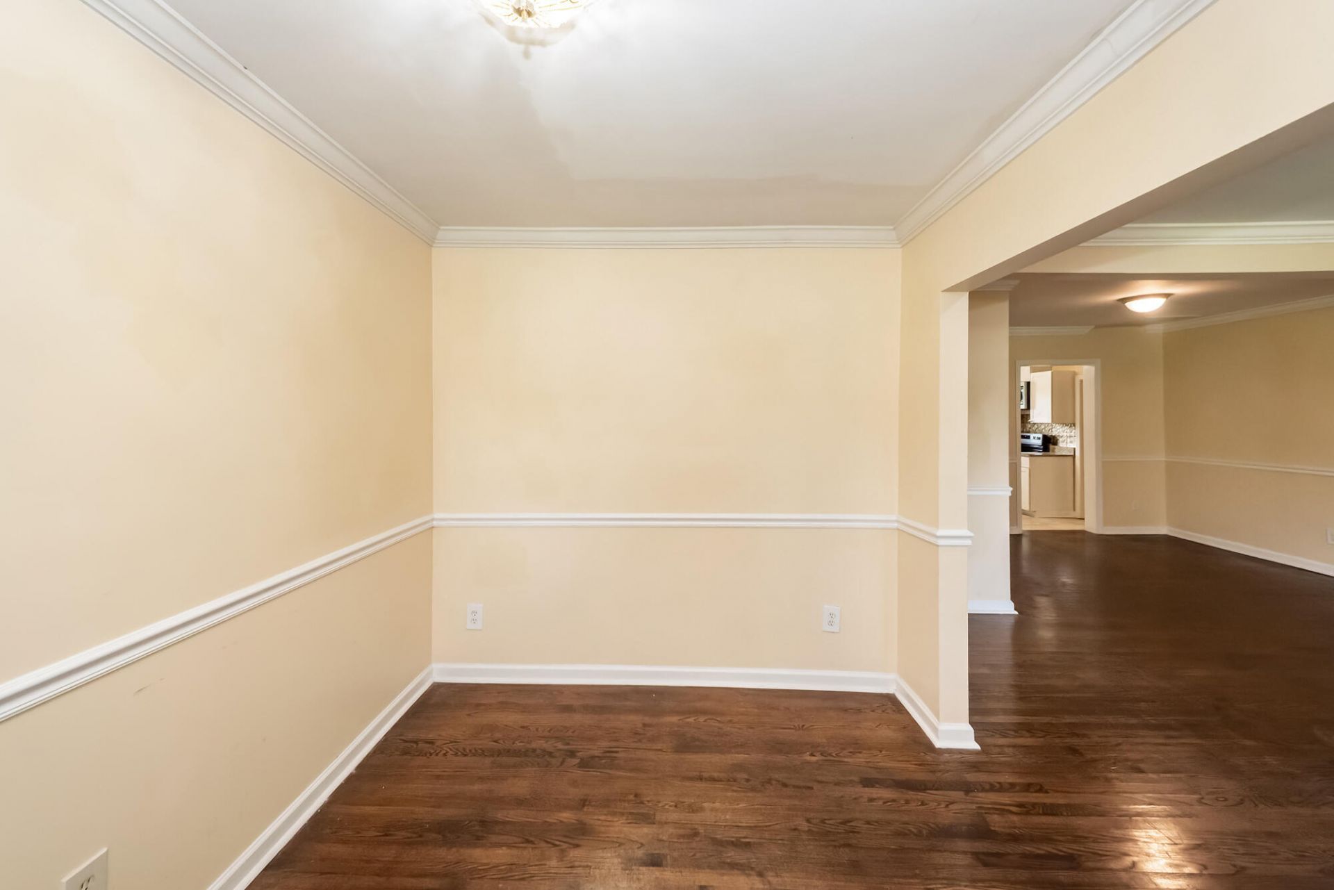 2126 State Road Photo 7