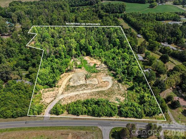 01 Pineville Road , Mocksville, NC 27028