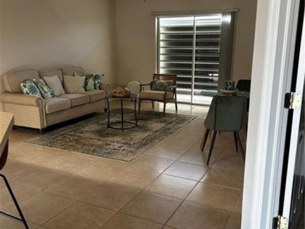 1427 NE 8th PL , CAPE CORAL, FL 33909