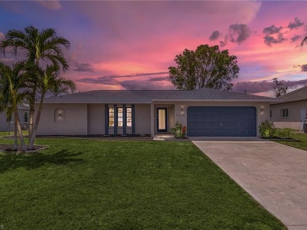 1424 SW 49th ST, CAPE CORAL, FL 33914