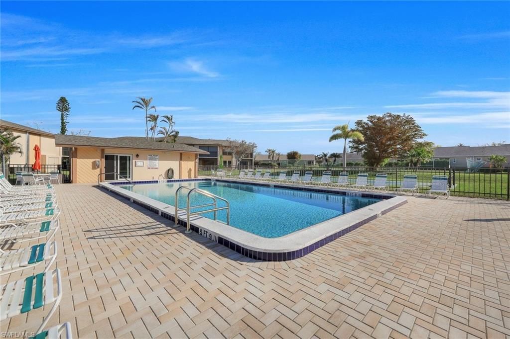 16881 Davis Rd , Unit 624, Fort Myers, FL 33908 Photo
