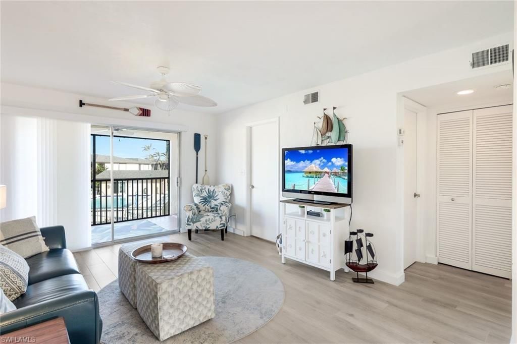 16881 Davis Rd , Unit 624, Fort Myers, FL 33908 Photo