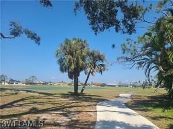 1806 NW 24th PL , CAPE CORAL, FL 33993