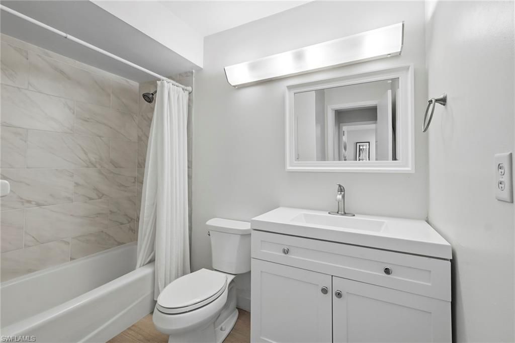 428 Meadowlark Ln , Unit 428-B, Naples, FL 34105 Photo