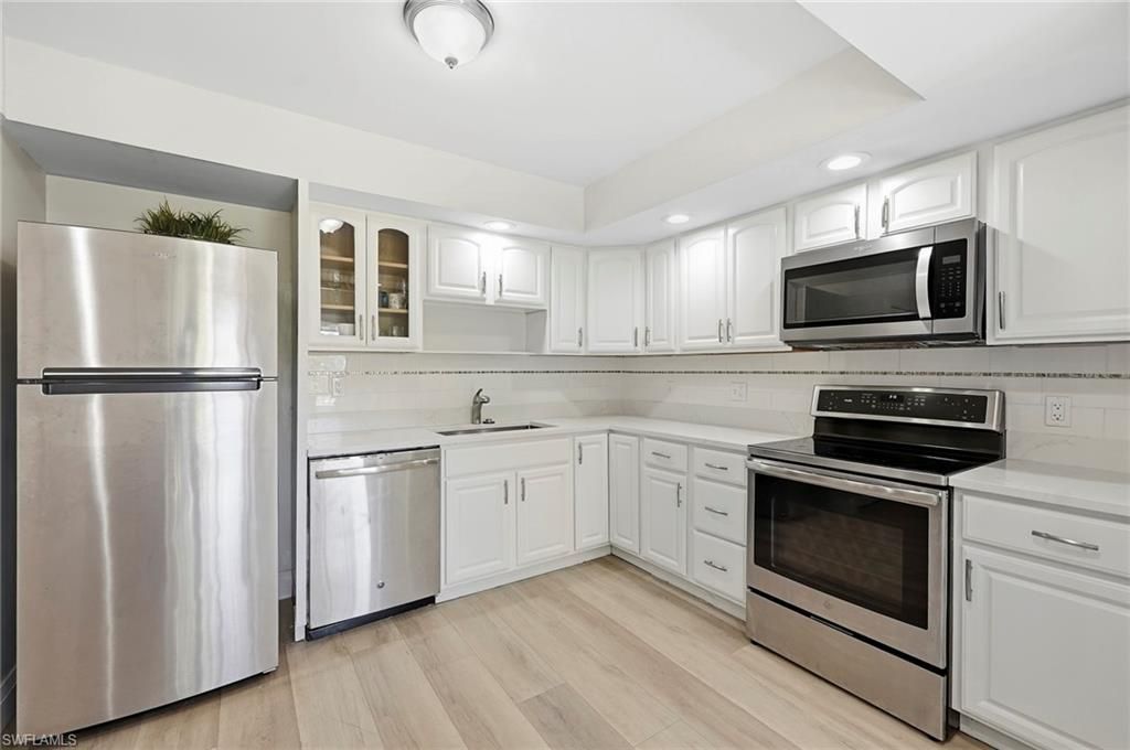 428 Meadowlark Ln , Unit 428-B, Naples, FL 34105 Photo