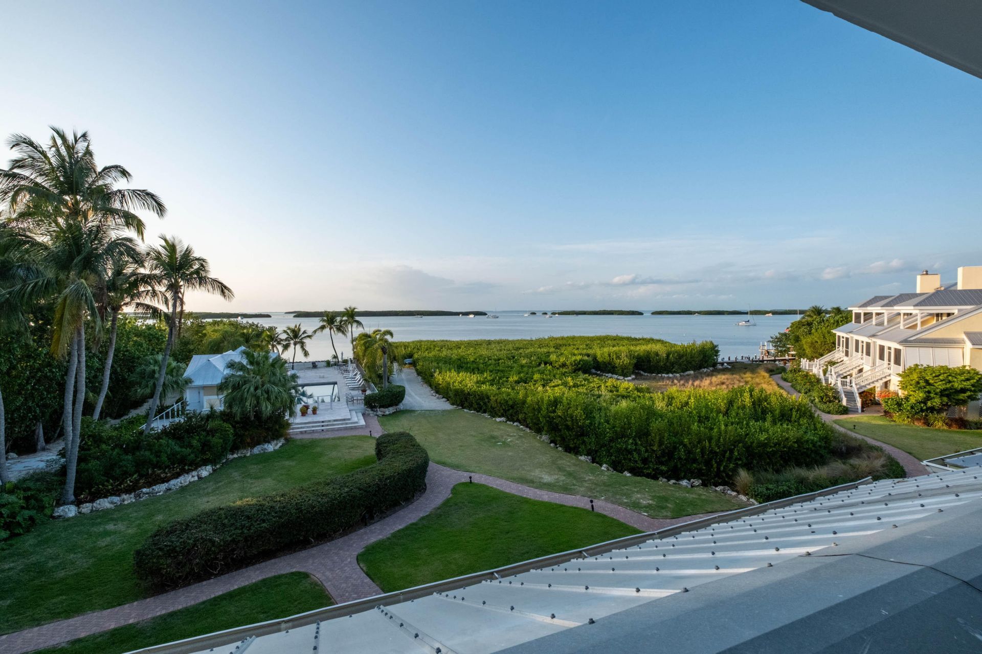 81250 Overseas Highway, Unit 2, Islamorada, FL 33036 Photo