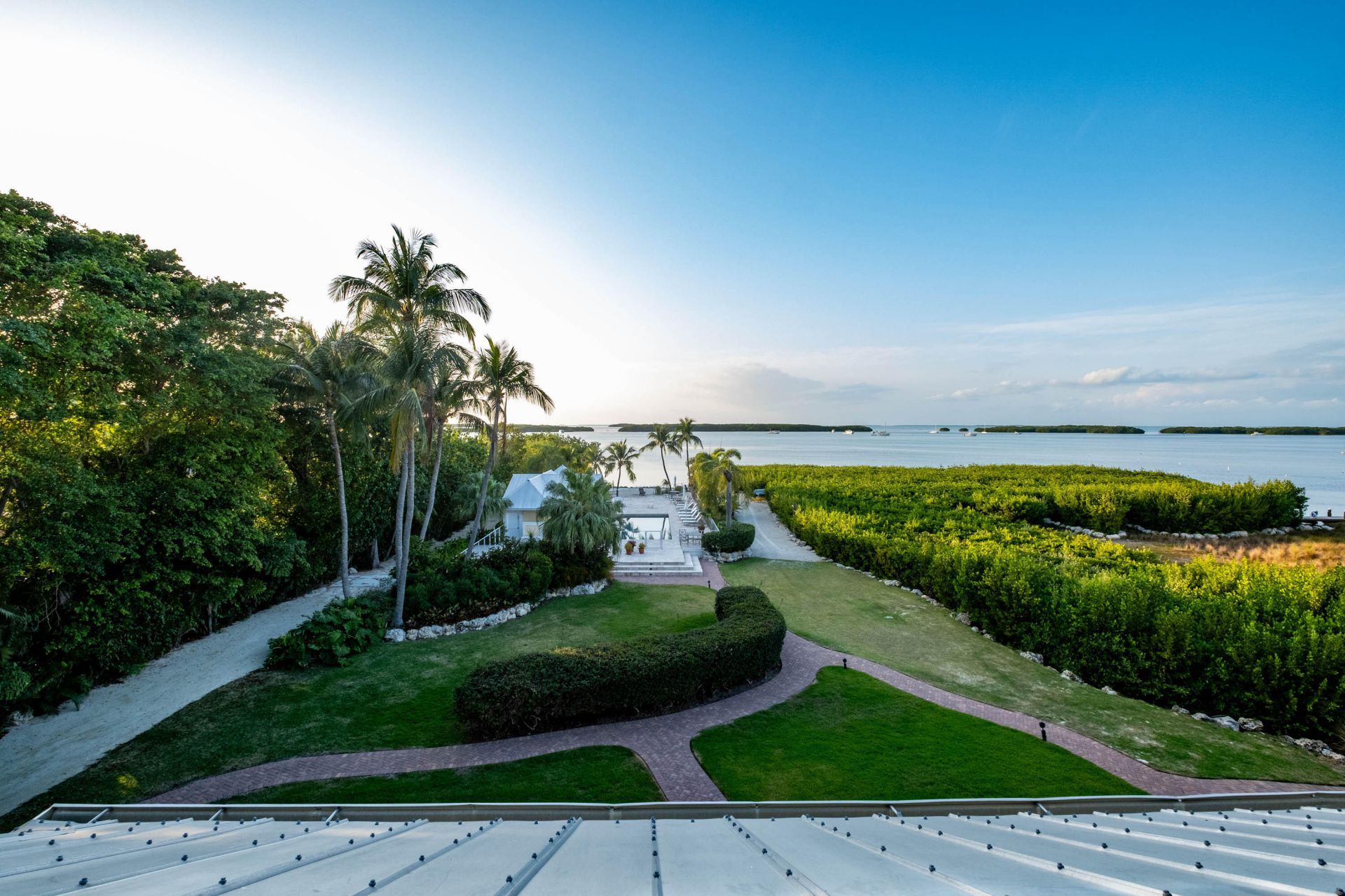 81250 Overseas Highway, Unit 2, Islamorada, FL 33036 Photo
