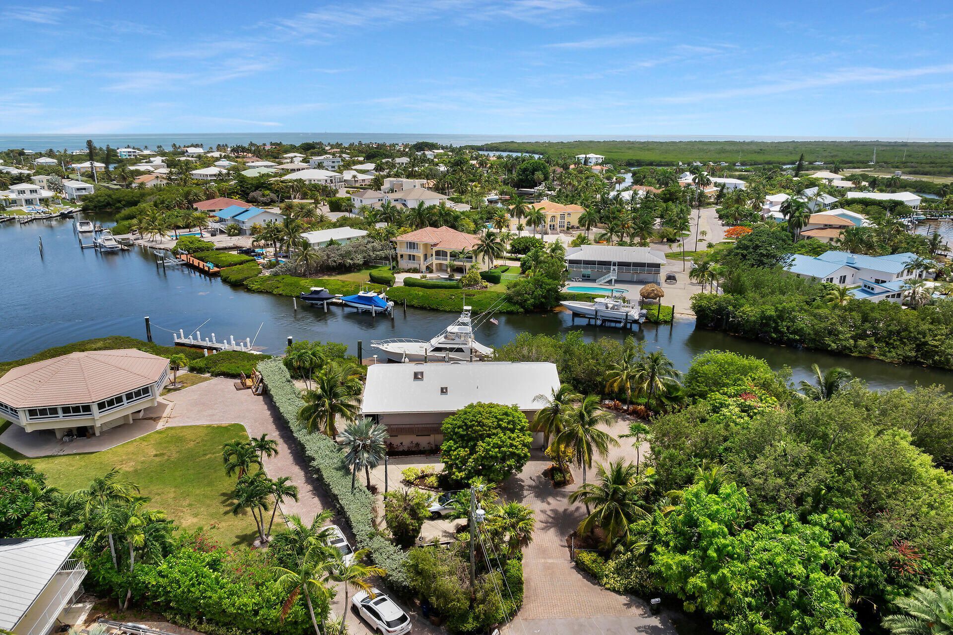 870 Copa D Oro, Marathon, FL 33050 Photo