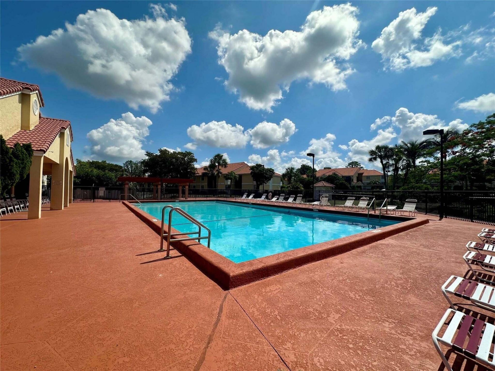 5701 Riverside Drive, Unit 205B6, Coral Springs, FL 33067 Photo