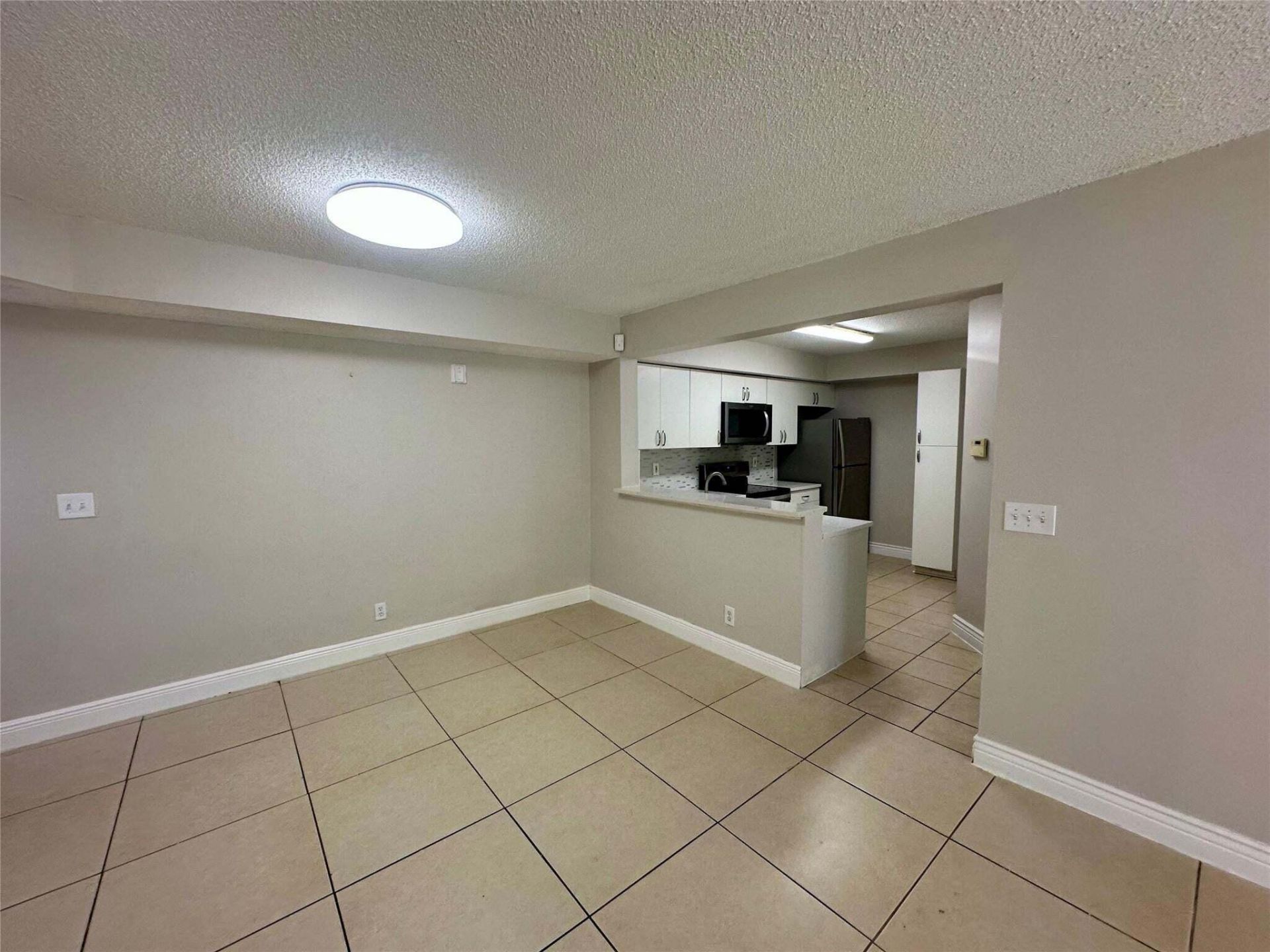 5701 Riverside Drive, Unit 205B6, Coral Springs, FL 33067 Photo