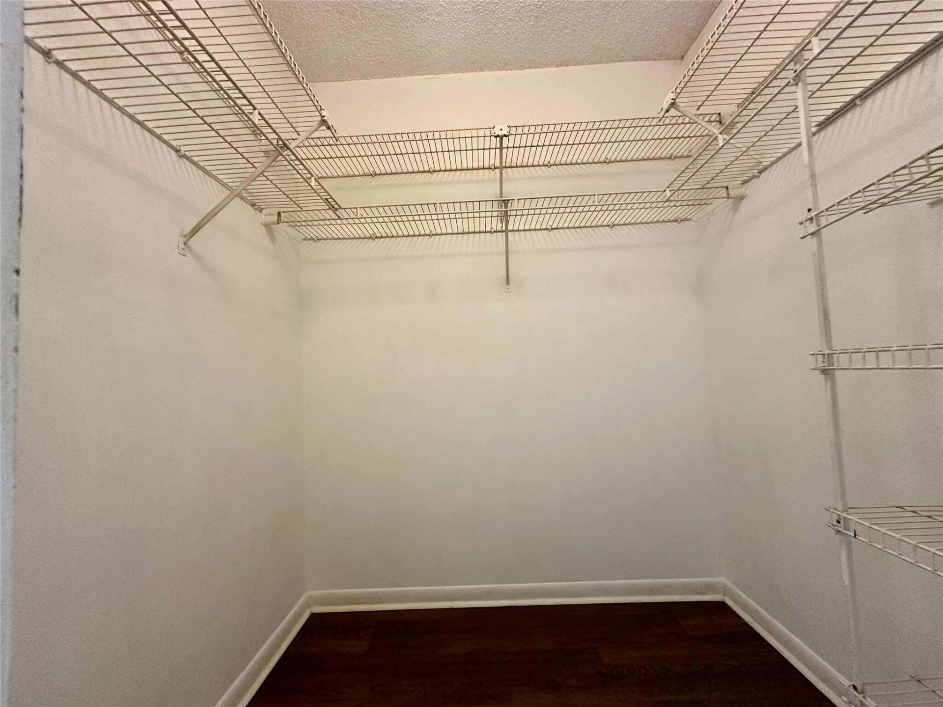 5701 Riverside Drive, Unit 205B6, Coral Springs, FL 33067 Photo