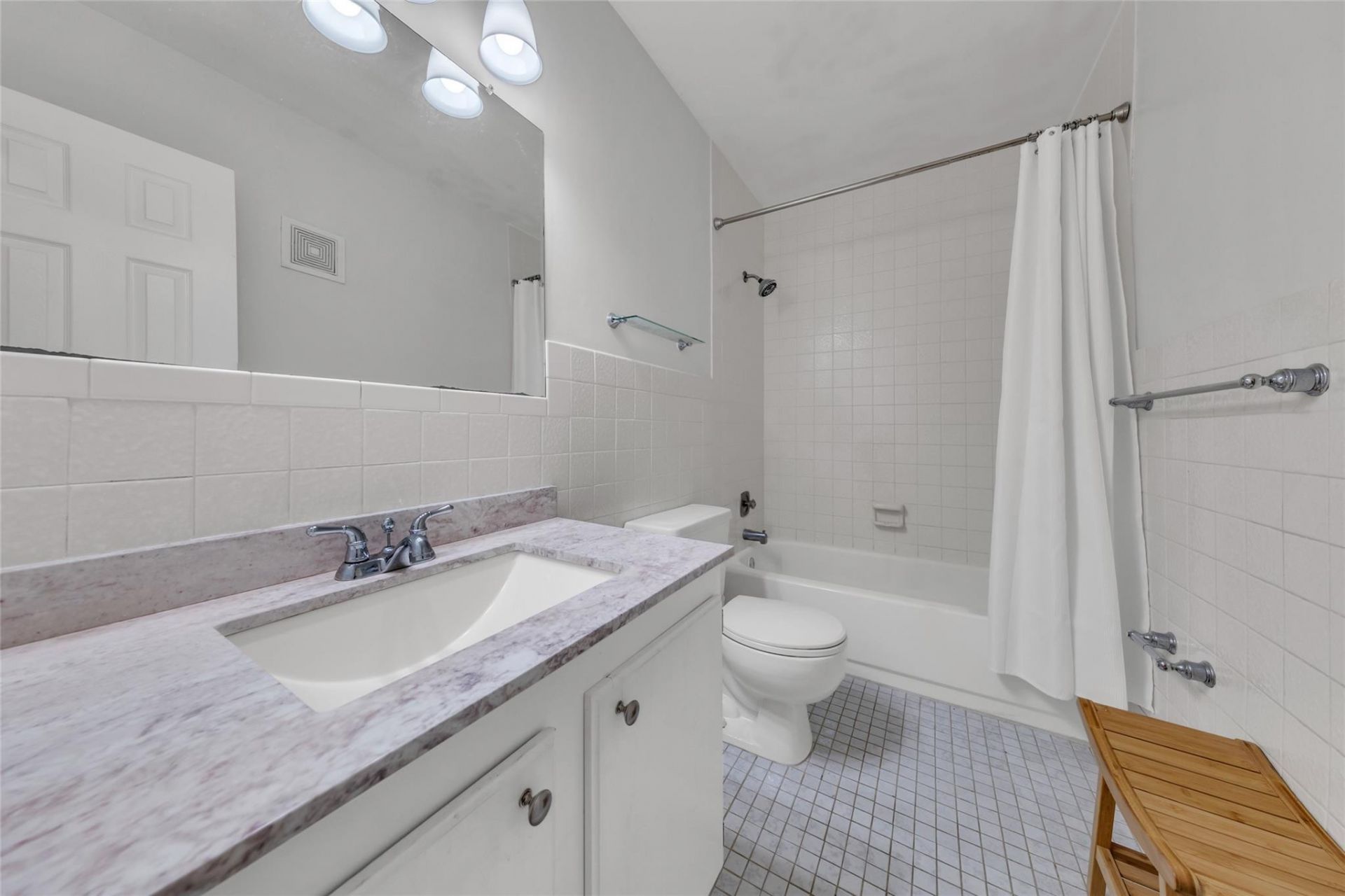 1535 SE 15th Street, Unit 305, Fort Lauderdale, FL 33316 Photo