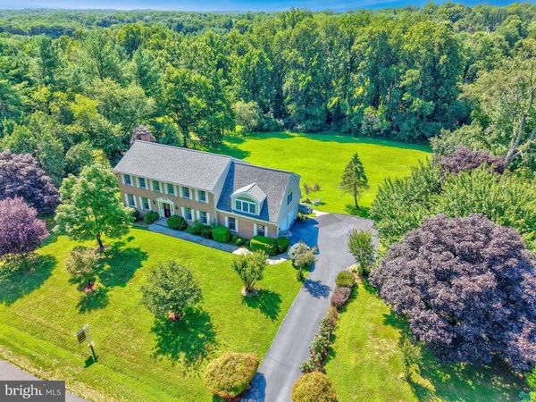10915 BELGRAVIA COURT, GREAT FALLS, VA 22066