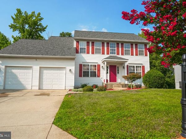 6812 ASSET DRIVE, LANDOVER, MD 20785