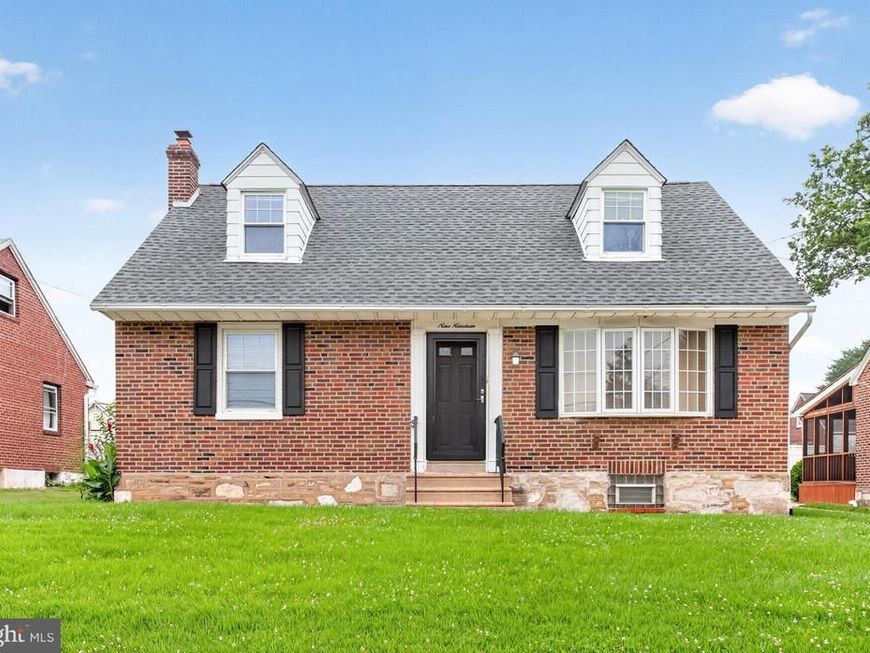 919 Hartel Avenue, Philadelphia, PA 19111 Main Photo