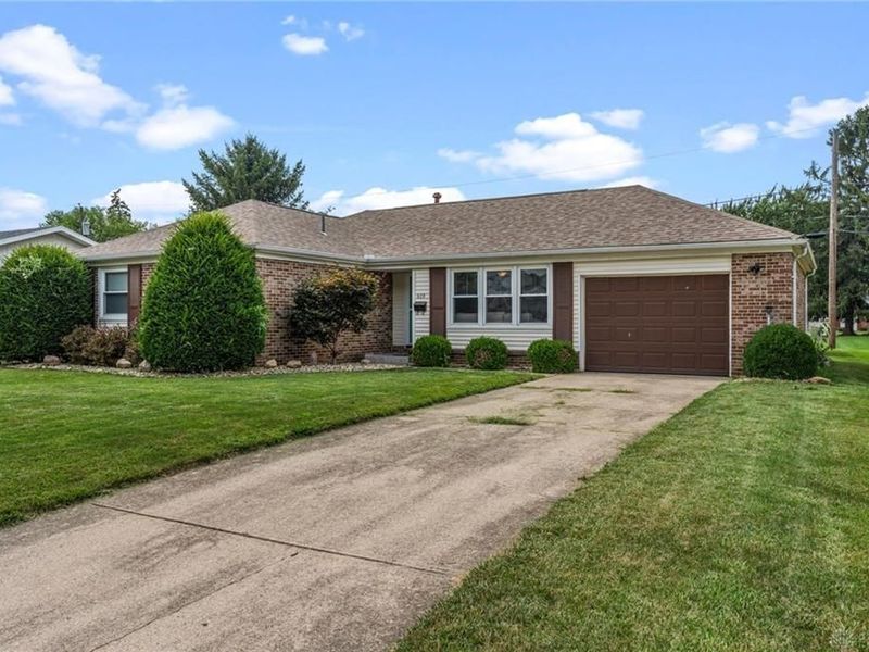619 Hiatt Avenue, Wilmington, OH 45177 Photo 3
