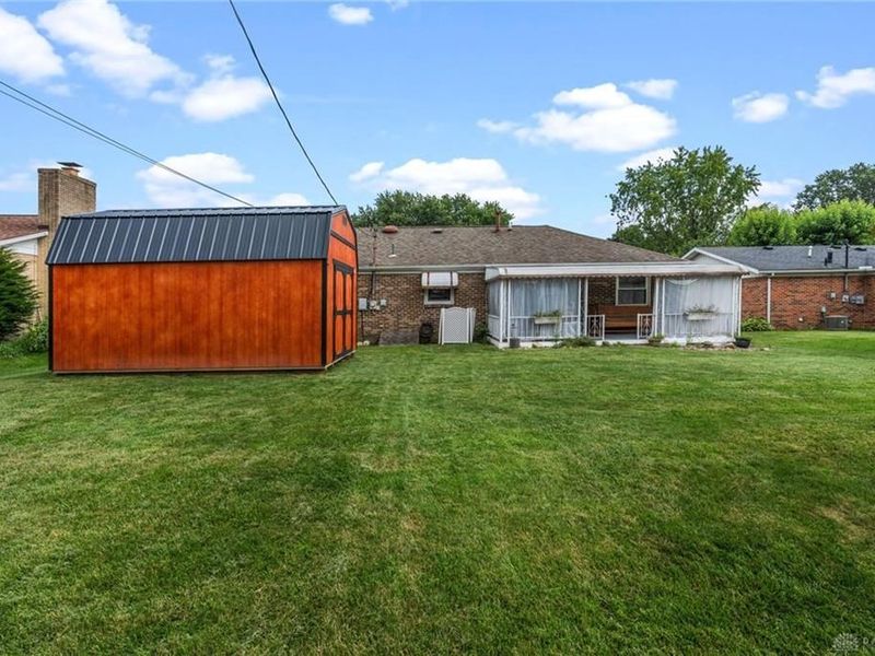 619 Hiatt Avenue, Wilmington, OH 45177 Photo 4