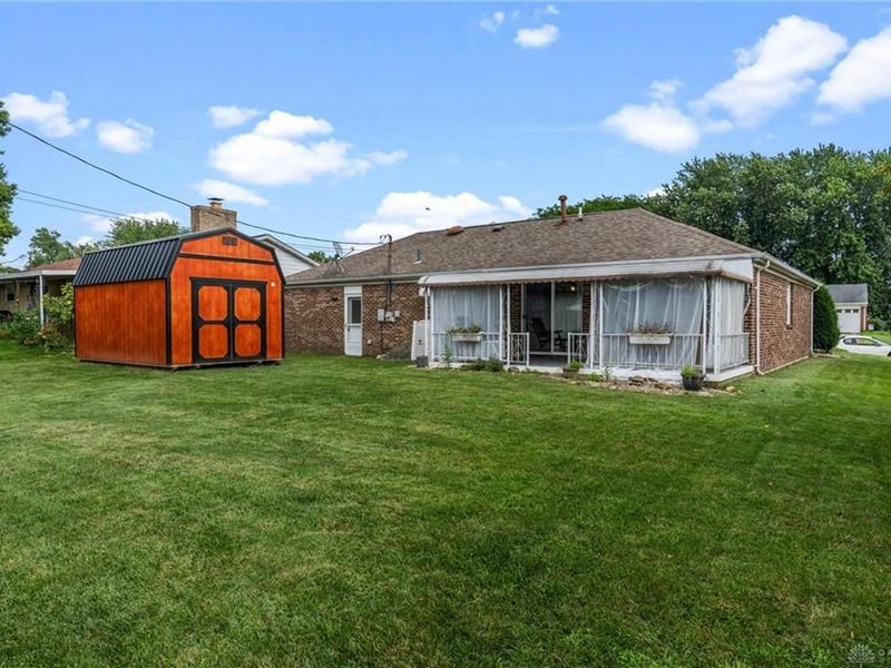 619 Hiatt Avenue, Wilmington, OH 45177 Photo 5