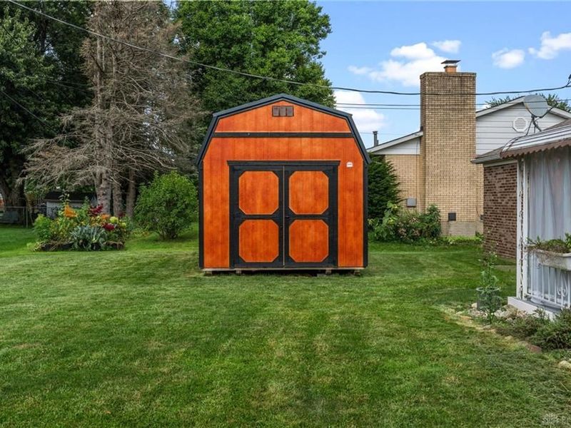 619 Hiatt Avenue, Wilmington, OH 45177 Photo 6