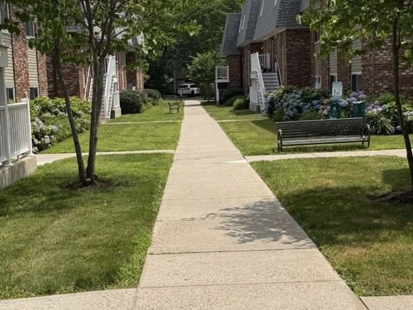 237 Garden St, Unit 237-2, Cambridge, MA 02138