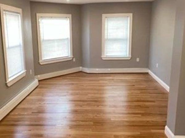 220 Pearl Street, Unit 2, Somerville, MA 02145
