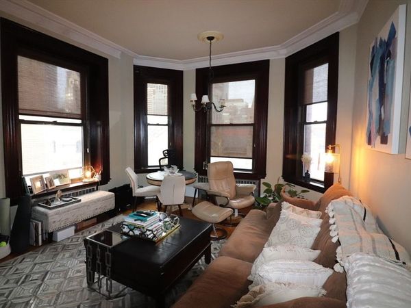 271 Dartmouth St., Unit 5F, Boston, MA 02116