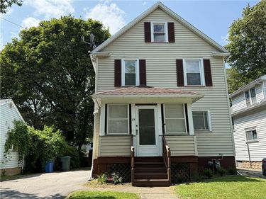83 Baycliff Drive , Rochester, NY 14609