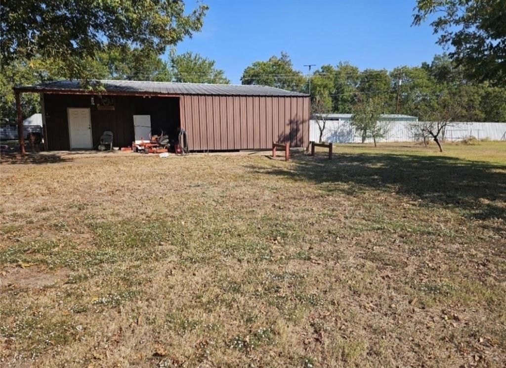 1347 Farm Road 38 S, Brookston, TX 75421 Main Photo