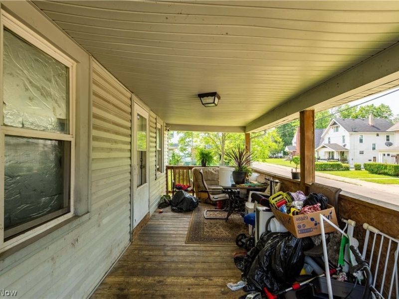 343 Madison Avenue, Akron, OH 44320 Photo 3