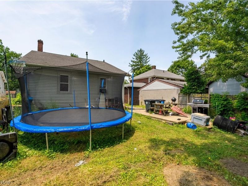 343 Madison Avenue, Akron, OH 44320 Photo 5