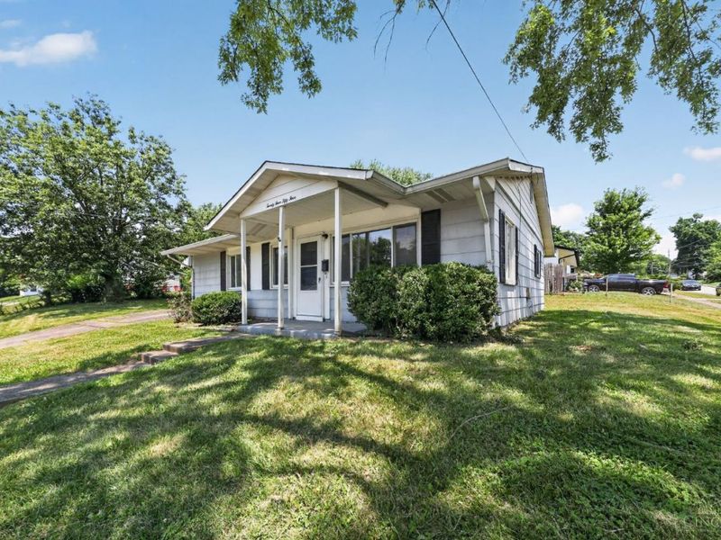 2454 Schon Drive, Colerain Township, OH 45231 Photo 2