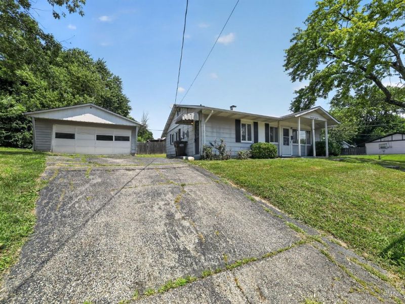 2454 Schon Drive, Colerain Township, OH 45231 Photo 7