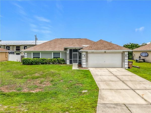 3511 SW 8th PL , CAPE CORAL, FL 33914